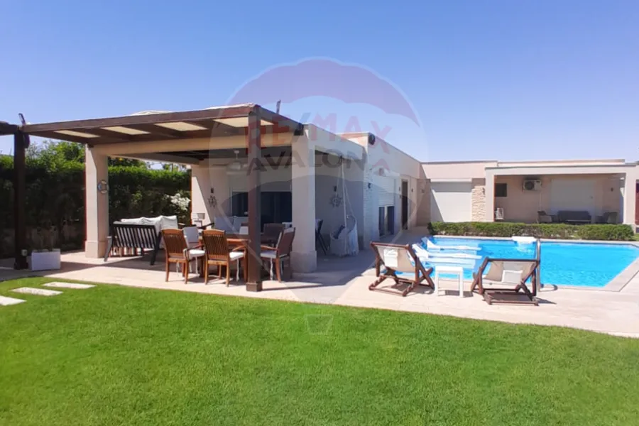 فيلا ستاند الون للبيع (العبد - سيدي حنيش) 938 م