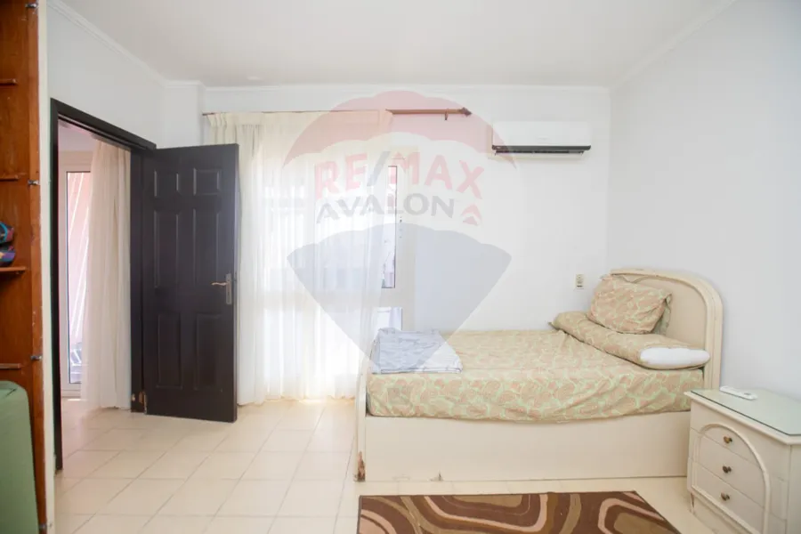 Chalet with roof for sale (Blumar - Sidi Abdelrahman) 137 m + 50 m