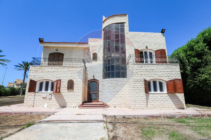Palace for Sale 4000 m ( Palaces Area ) Marina 1