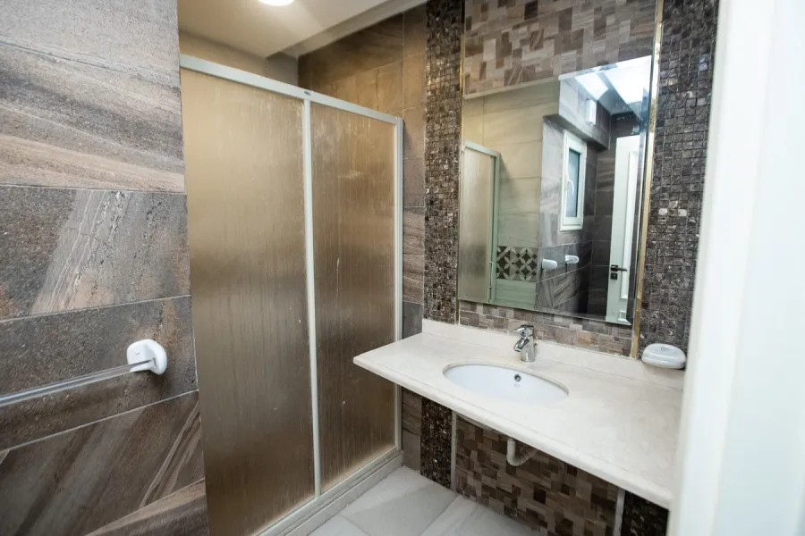 شقة مفروشة للإيجار265م سموحة (ش بهاء الدين الغتوري)