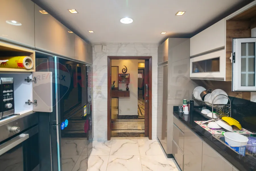 Apartment for sale 245 m Zezinia (Abo Qir St)