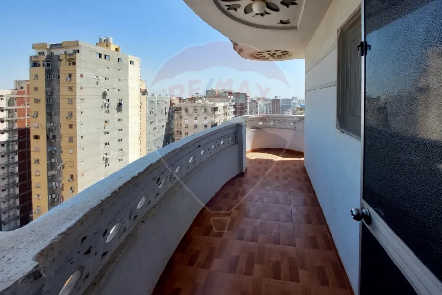 Apartment for sale 154 m Sporting (Al-Hijaz Street)
