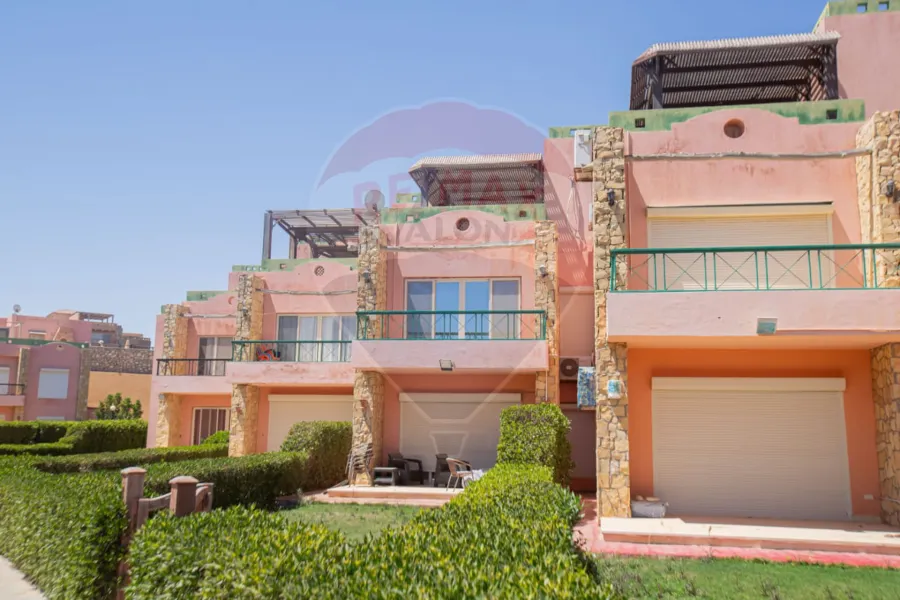 Chalet with roof for sale (Blumar - Sidi Abdelrahman) 137 m + 50 m