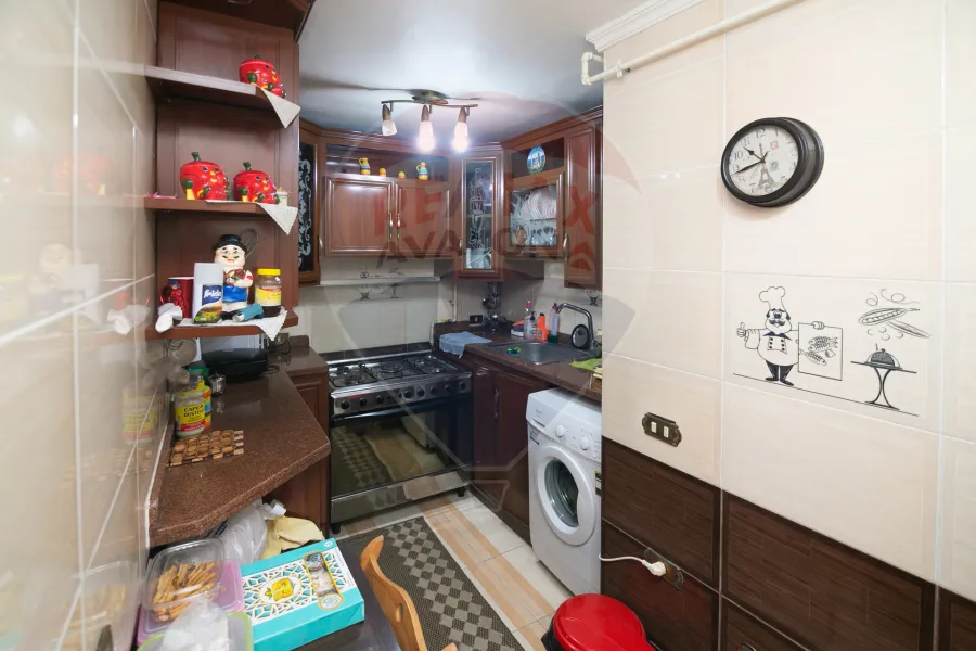 Apartment for sale 150 m Sidi Bishr (Branched from Gamal Abd El Naser)-