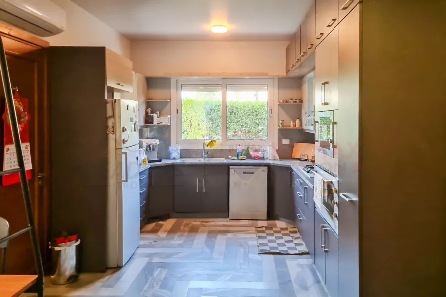 Stand-alone villa for sale 425 m (Mivida - Fifth Settlement)