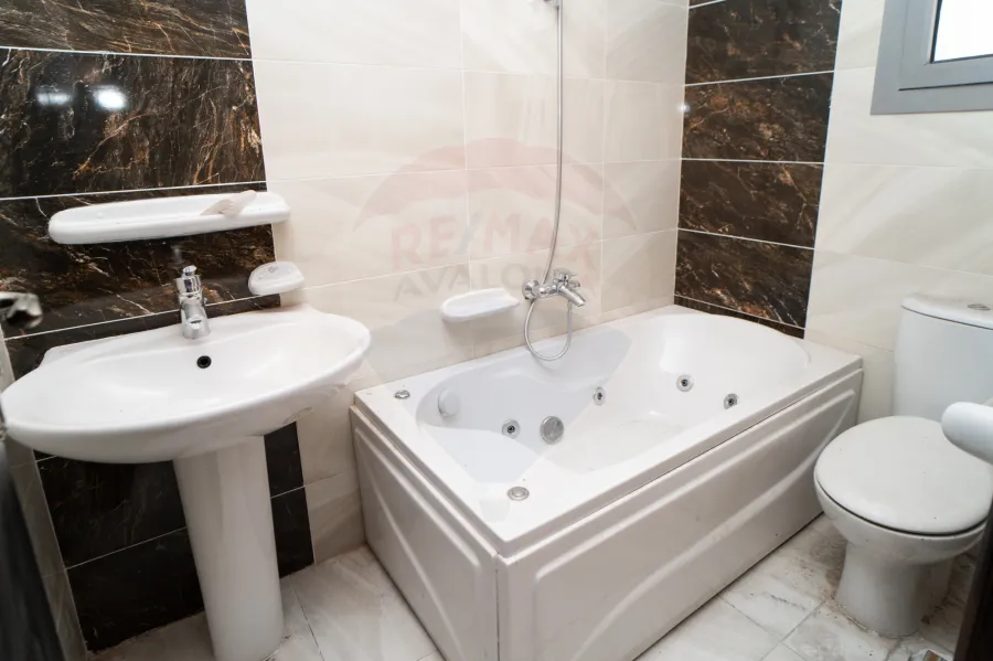 Apartment for rent 203 m Saba Basha (First num from the sea)