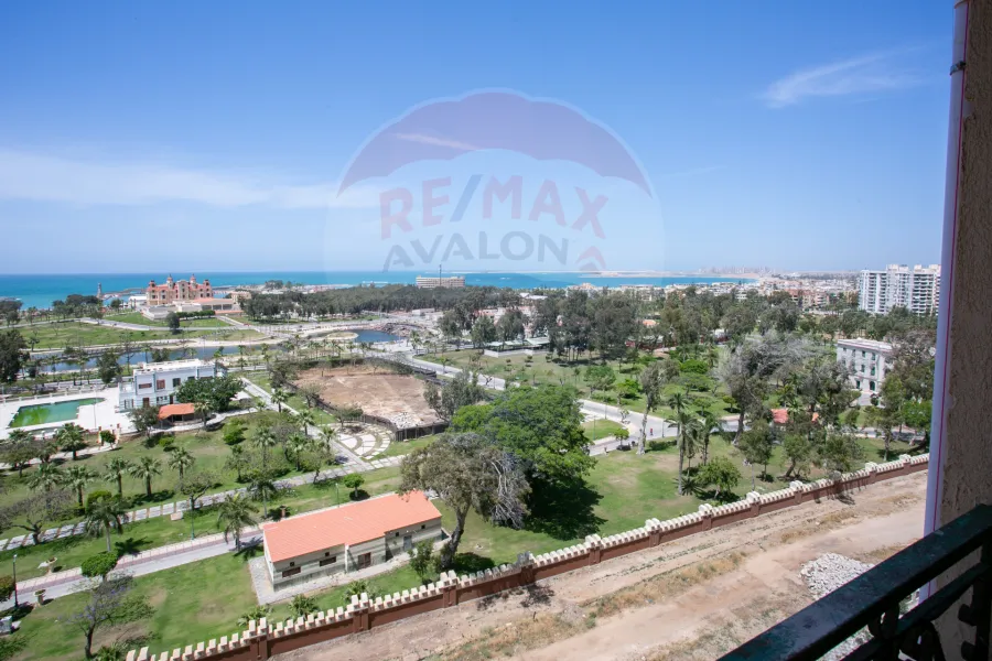 شقة للبيع 145 م المندرة (رويال بلازا)