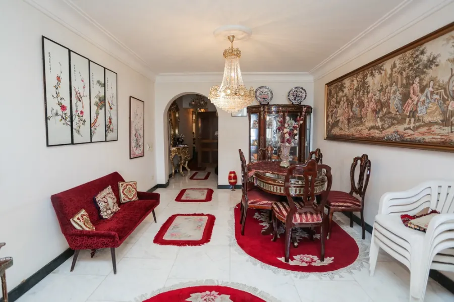 Apartment For Sale 175m El-Saraya (El-Giesh Road)