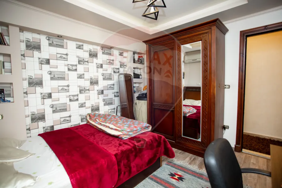 شقة مرخصة للبيع 185 م كفر عبده (ش ابراهيم شريف)