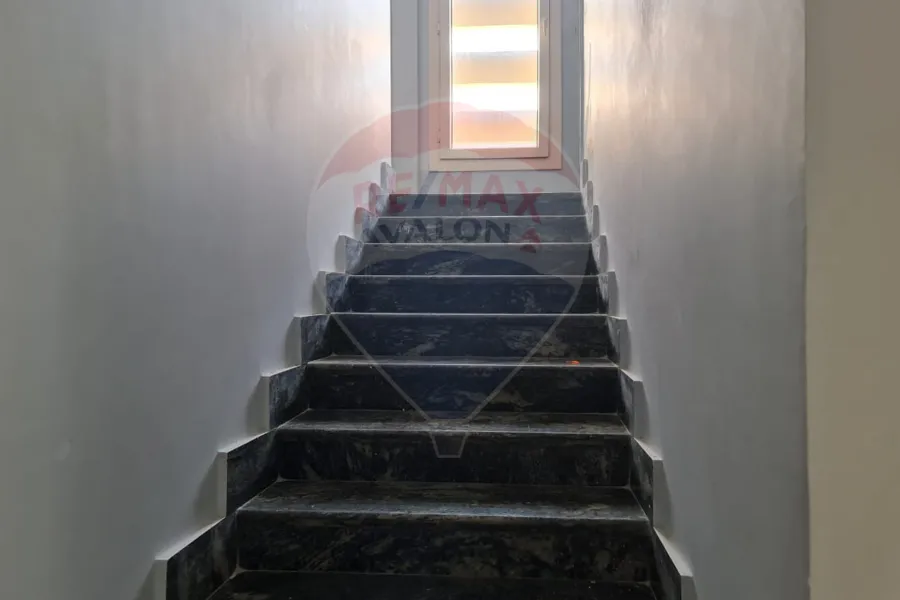 سنيور شاليه للبيع (هاسيندا باي) 378 م