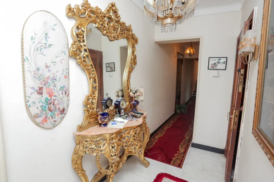 Apartment For Sale 175m El-Saraya (El-Giesh Road)