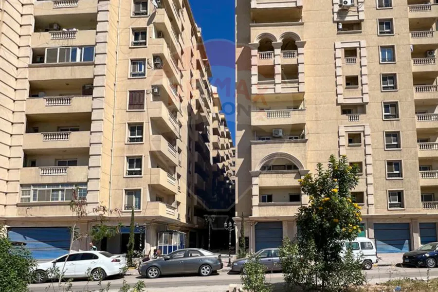 شقة للبيع 136 م سموحة (كومباوند اتحادية انطونيادس)