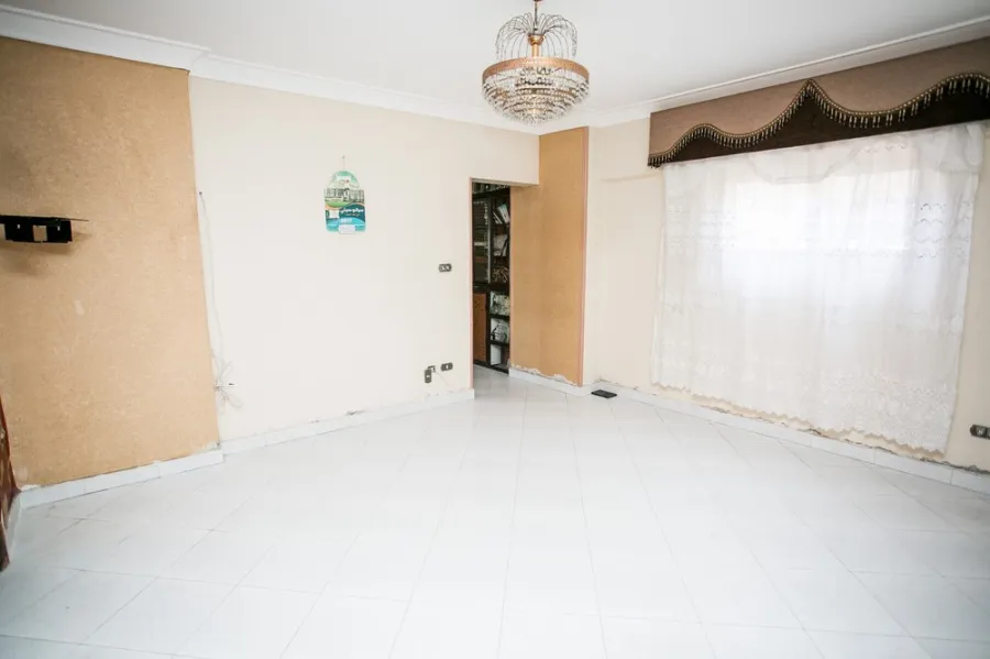 Apartment for Salae 250m Gleem (Near To Korneish)