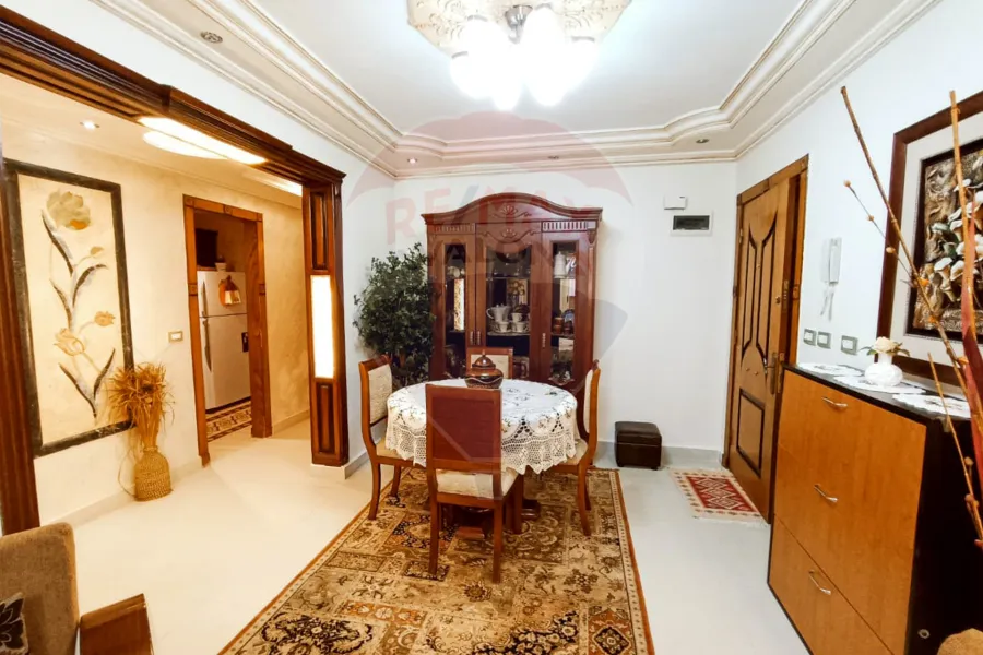 شقة للبيع 120 م سيدي بشر (متفرع من ش خالد بن الوليد)