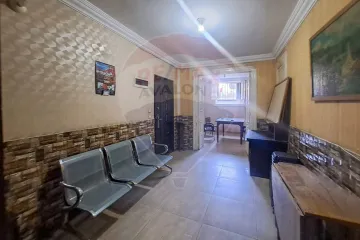 مركز إداري للبيع 135 م سيدي جابر (على الترام مباشرة)