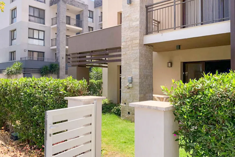 ستوديو بجاردن مفروش للبيع (مارينا ريزيدنس - مراسي) 100 م