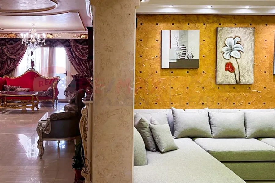 Apartment for sale 250 m Smouha (Tout Ankh Amoun St.)