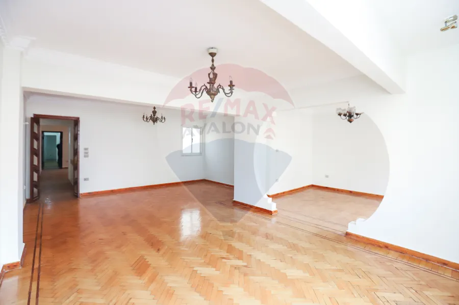 Penthouse For Sale 138 m Miami ( Gamal Abd El Nasr st )