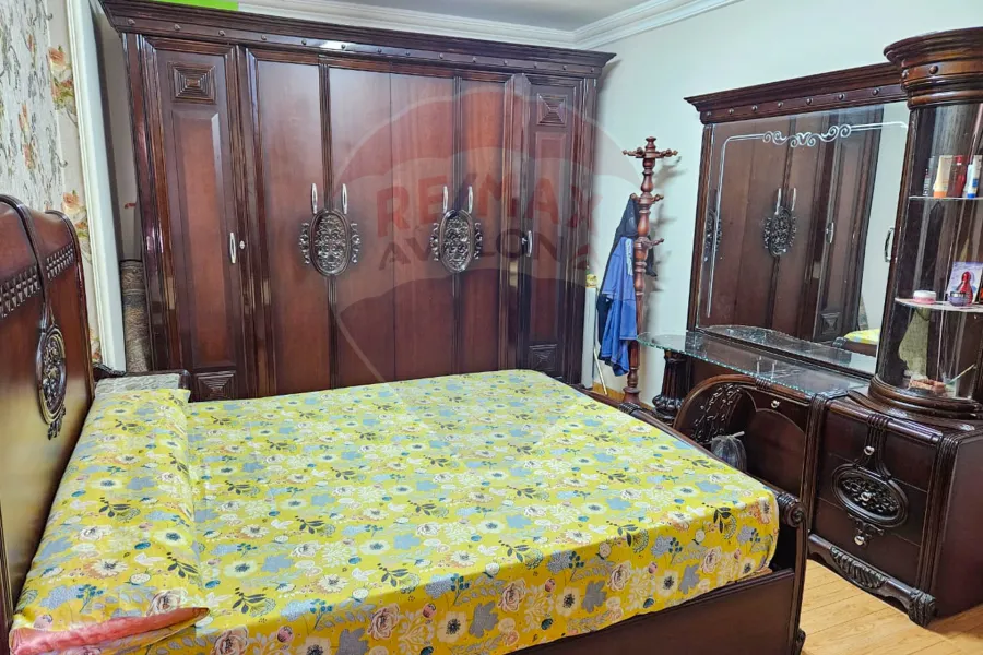 Furnished Apartment for rent 142 m Moharam bek (Al-Baraka towers)