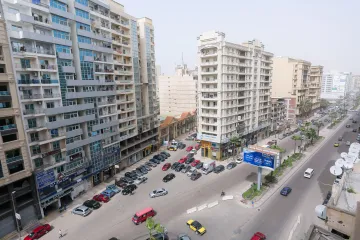 شقة مفروش إدارى للايجار 225 م سموحة (ش فوزى معاذ الرئيسي)