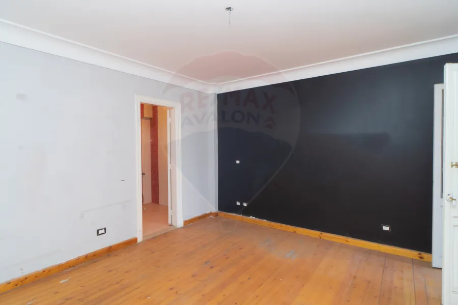 Apartment for sale 190 m Saba basha (directly on tram)