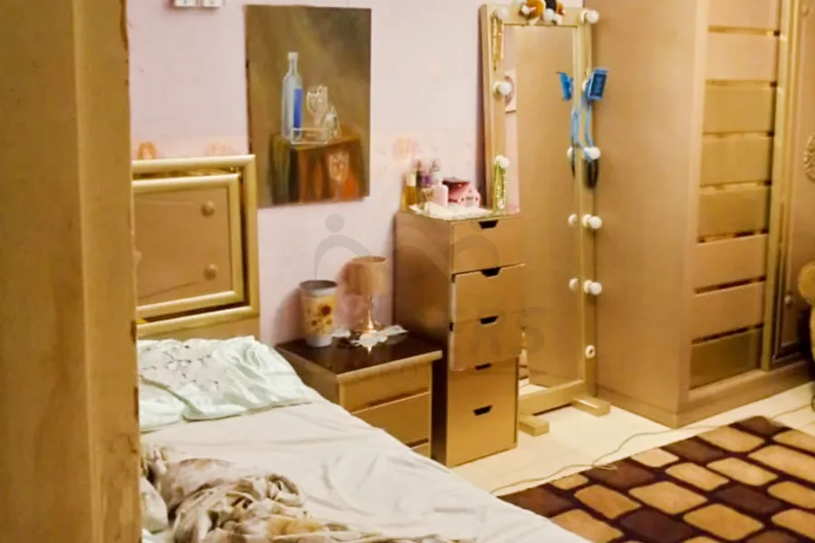 شقة للبيع 85 م سبورتنج (خطوات من البحر)