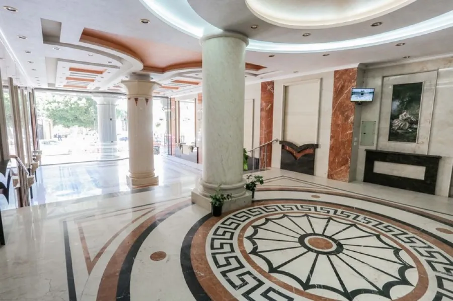 شقة للبيع 180م وابور المياه (وابور المياه خلف بنك CIB)