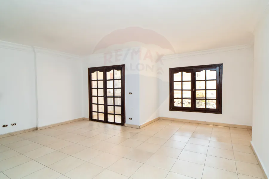 Administrative Apartment for Rent 100 m Asafra (Gamal Abdel Nasser St.)
