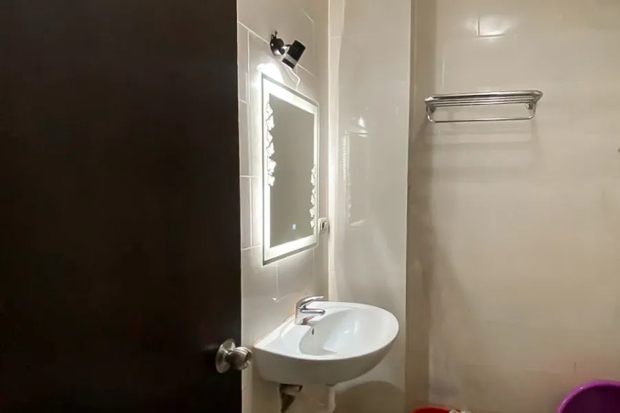 Ground chalet with garden for sale (Porto Golf) 80 m