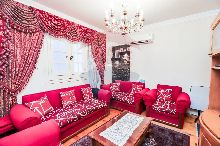 Apartment for Sale 160 m Fleming (Ahmed Basha Tork St - Steps from the Faculty of Physical Education.)