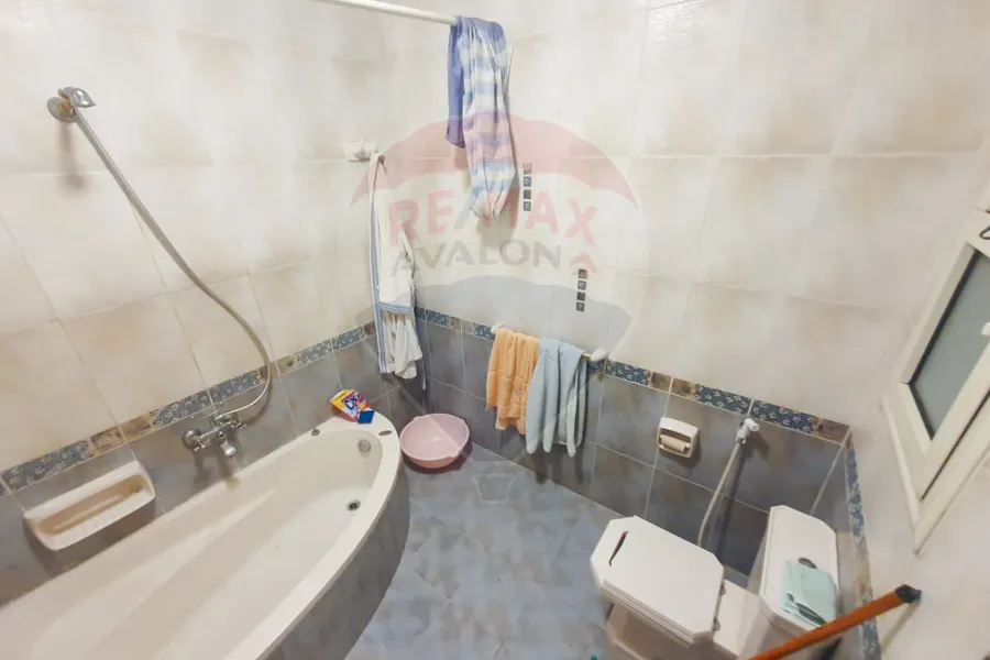 شقة للبيع 175 م سموحة (أبراج الشرطة)