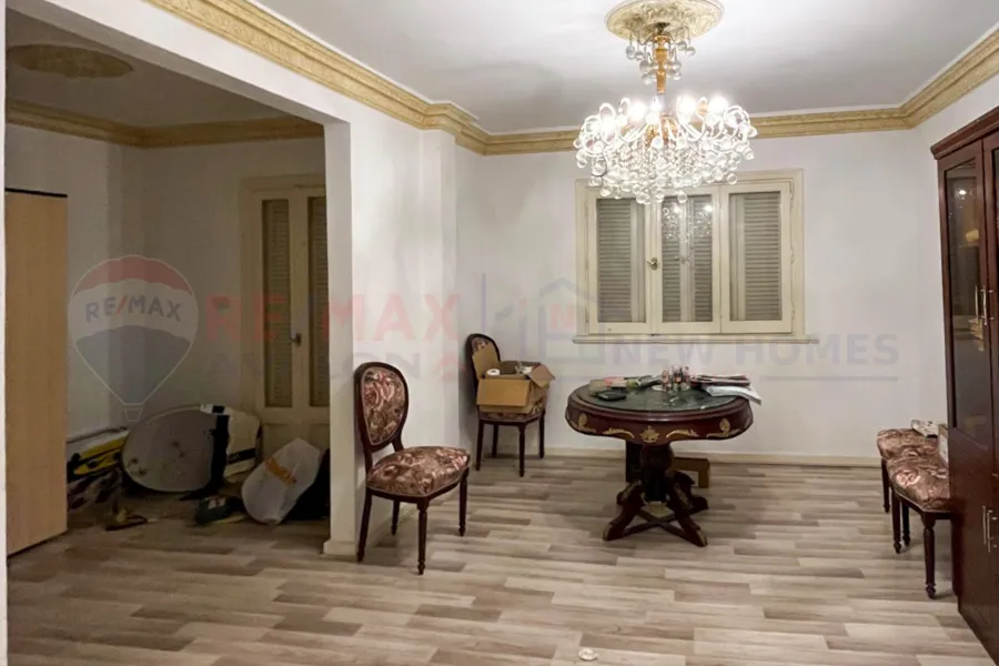 شقة للبيع 165 م رشدي (شارع سوريا)