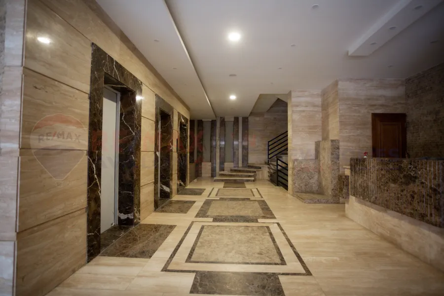 Apartment for sale 230 m Louran (Ibrahim Nasr St.)