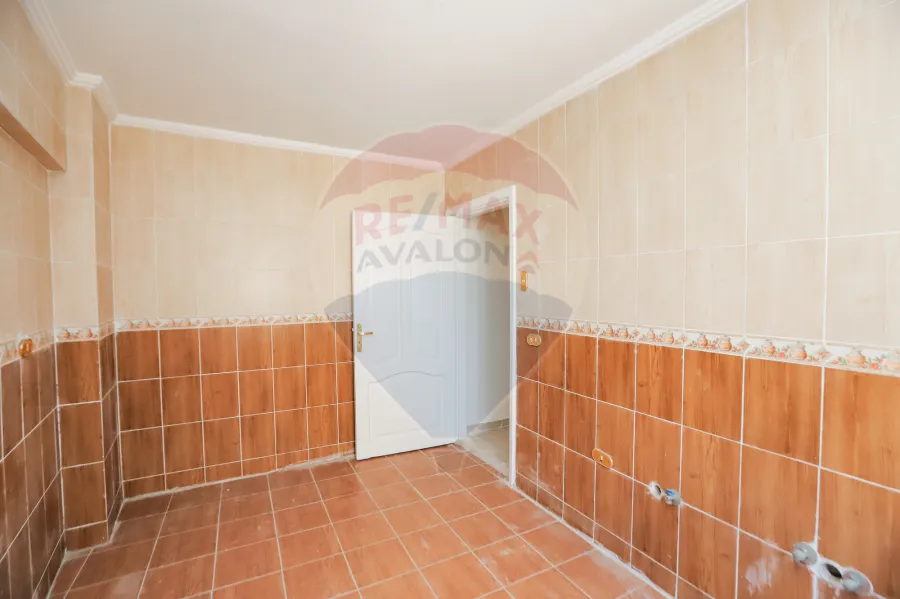 Apartment for rent 193 m Stanly (2 Num Branched from the sea ) -