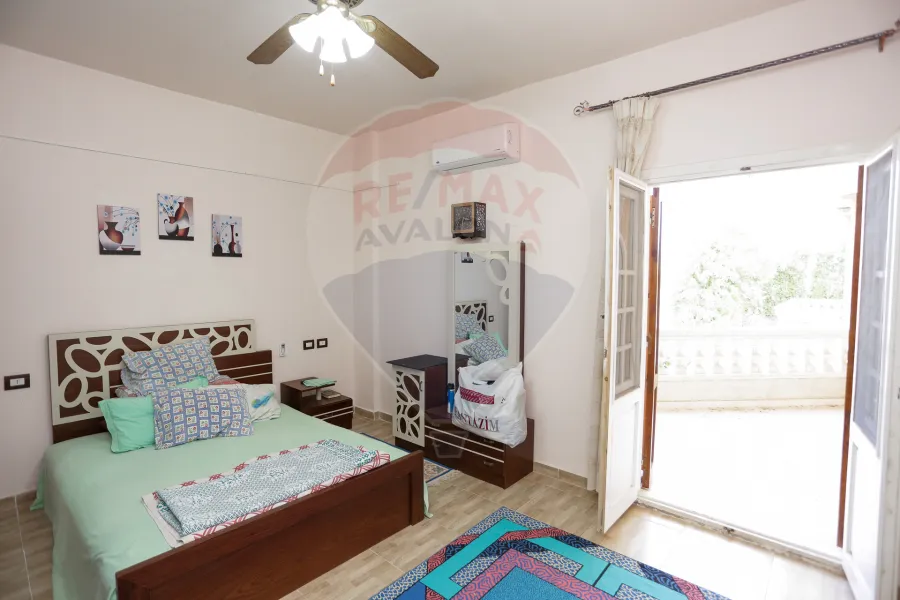 Stand Alone Villa for sale 1,008 m King Mariout