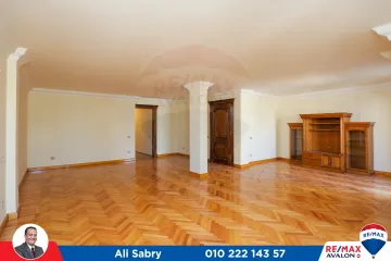 شقة للبيع 165م بسيدى جابر  (تاني نمرة من شارع ابو قير)