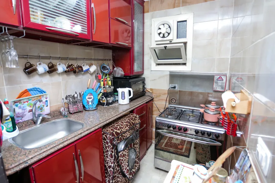 شقة للبيع 105 م فلمنج ( ش مصطفي كامل الرئيسي )