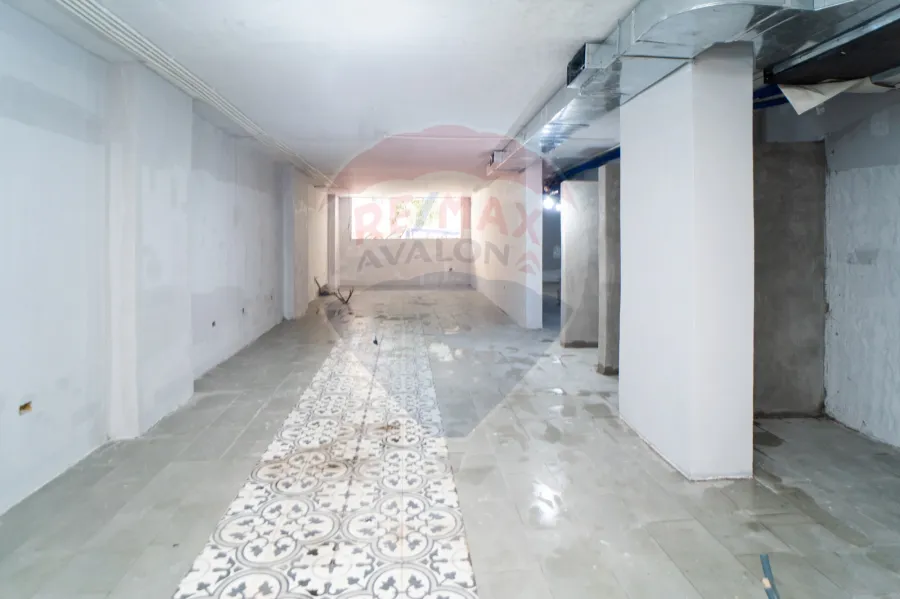 محل للايجار 185 م سبورتنج (ش بورسعيد)