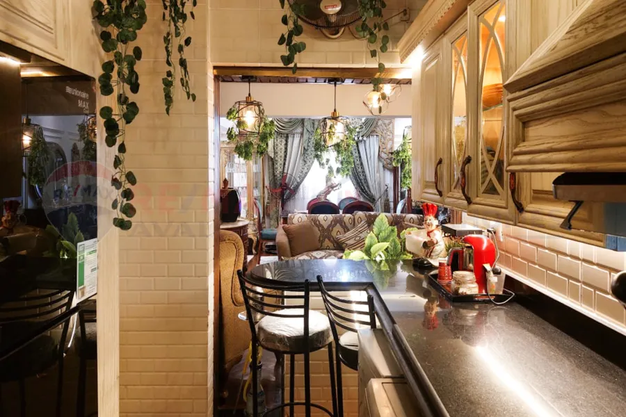 شقة للايجار المفروش 135 م لوران (ش ابو قير)