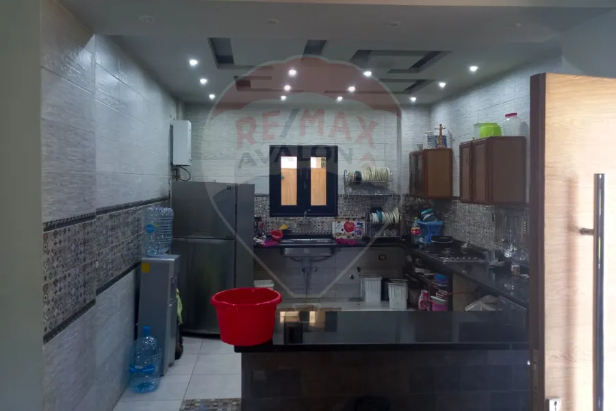 فيلا ستاند الون للبيع 640 م كينج مريوط  (كمبوند الواحة)