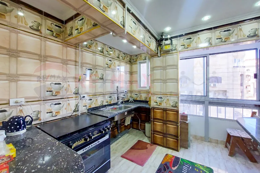 Furnished apartment for rent 150 m Smouha (Views Fawzy Moaaz St.)