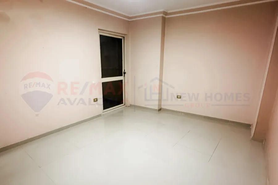 Apartment for sale 150 m Gleem (Embassy District)