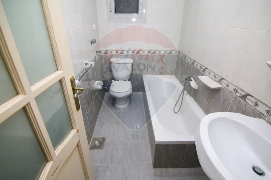 Apartment for sale 200 m Janaklis (Mortada St. - Brand Building)
