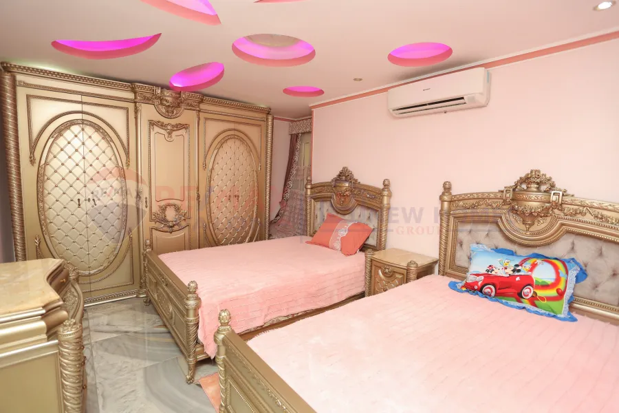 Apartment for sale 332 m Camp Chezar (directly on the sea - brand building)