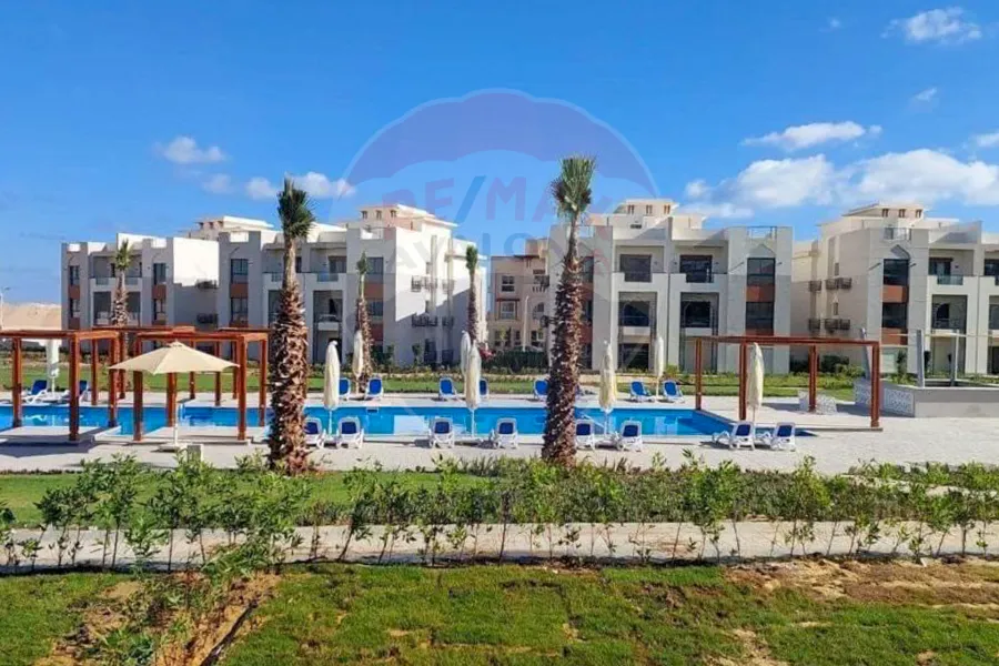 شاليه للبيع 119 م  + 65 م جاردن  (جايا - راس الحكمة )