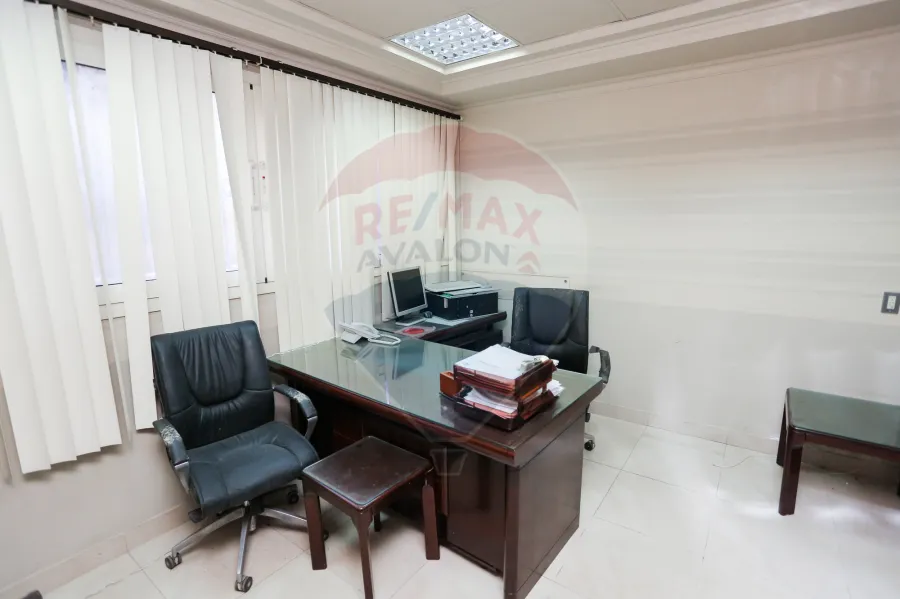 مقر ادارى للبيع 1,000 م سموحة (ش مسجد علي بن ابى طالب)