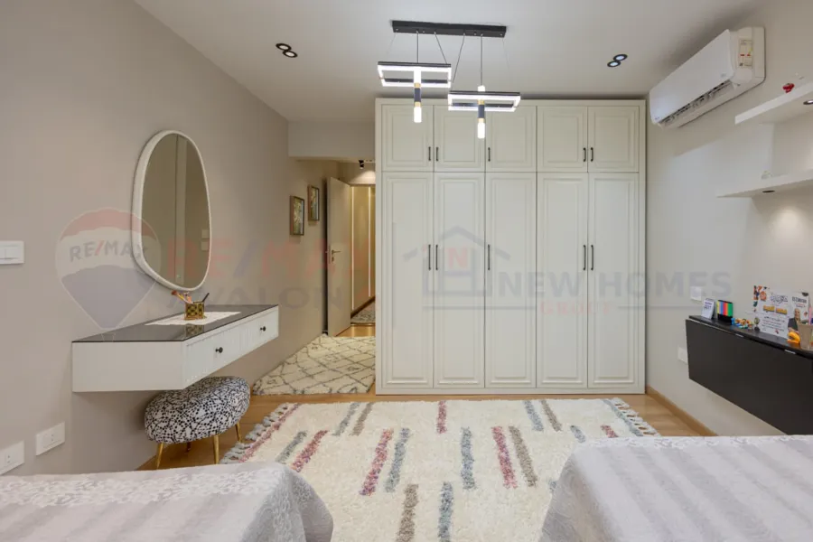 Apartment for sale 220 m Rushdi (near Syria St.)