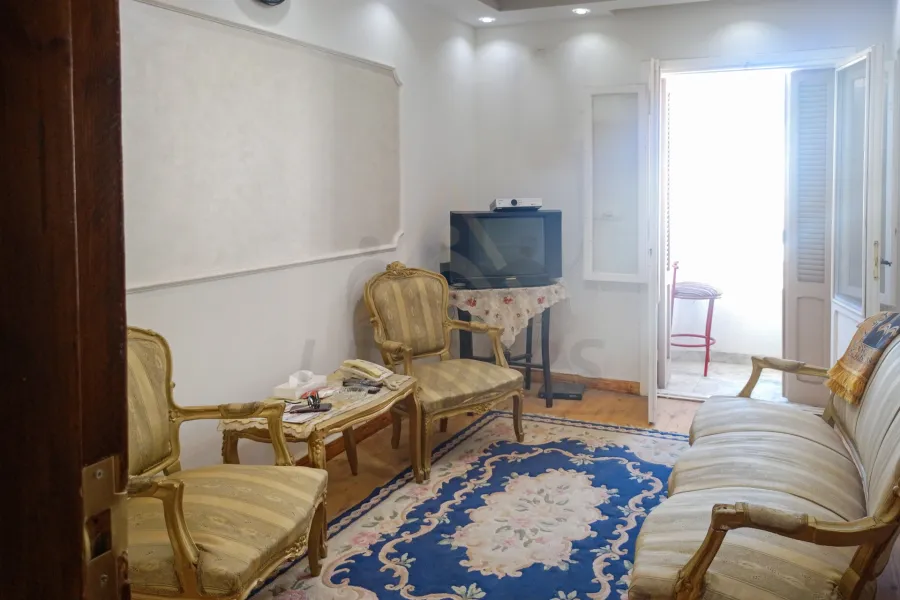 شقة للايجار المفروش 150 م سموحه (متفرع من ش فوزي معاذ)