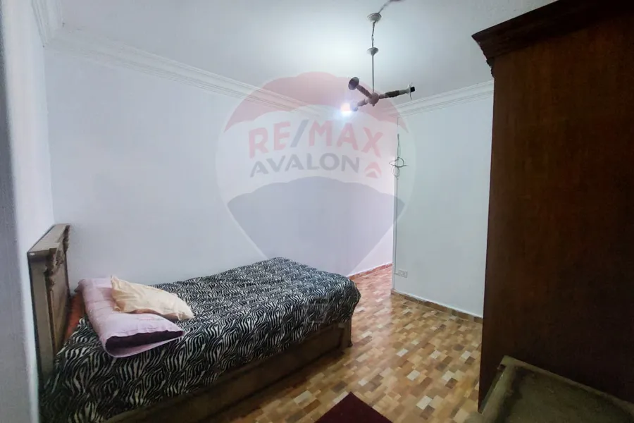 Apartment for rent Furnished 150 m Sporting (steps from the sea)