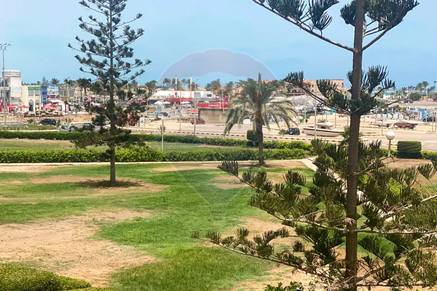 شاليه للبيع (مارينا 5 ) 120 م - صف أول بحيرة